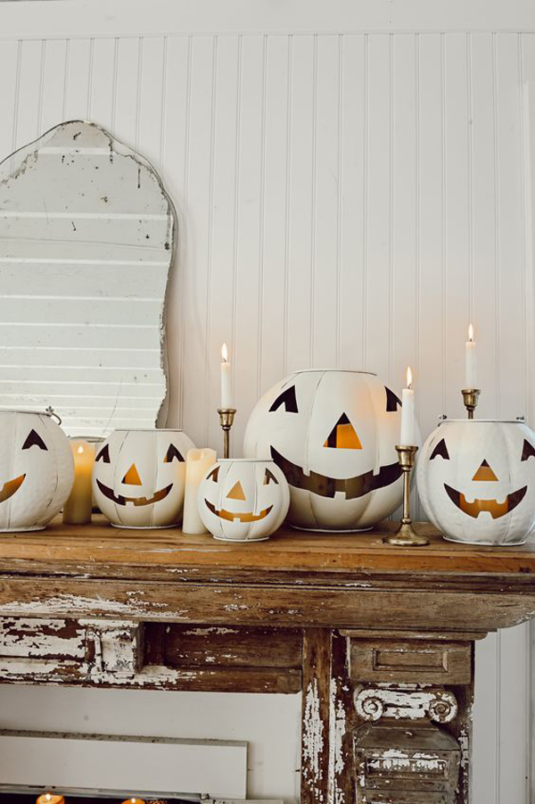 painted-jack-o-lanterns-halloween-decor-with-boho-theme
