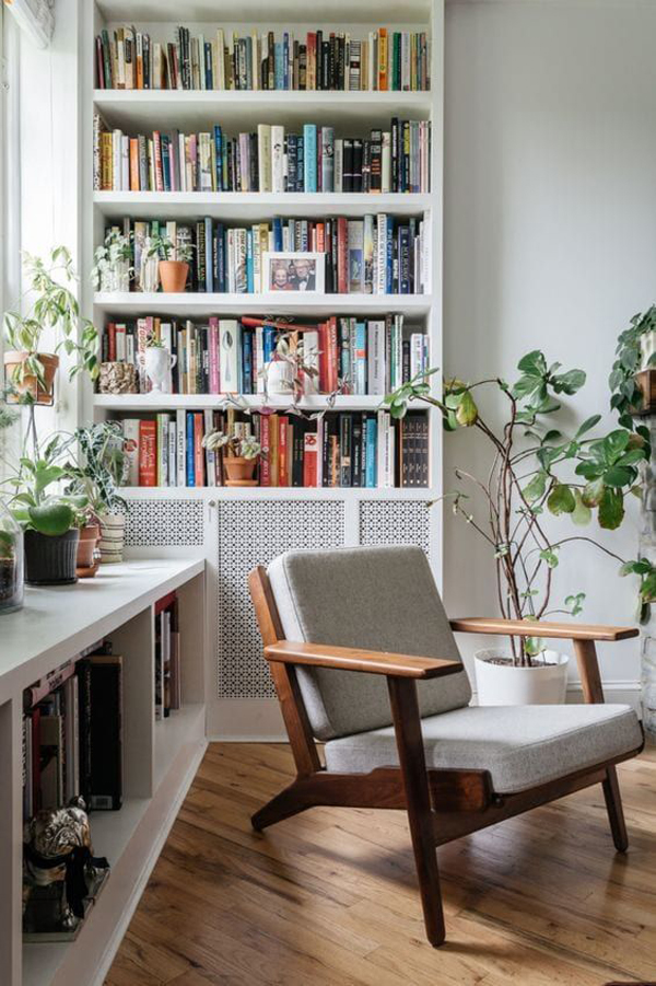 aesthetic-reading-nook-with-bookcase