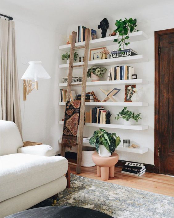 aesthetic-wall-mounted-bookcase-in-living-room