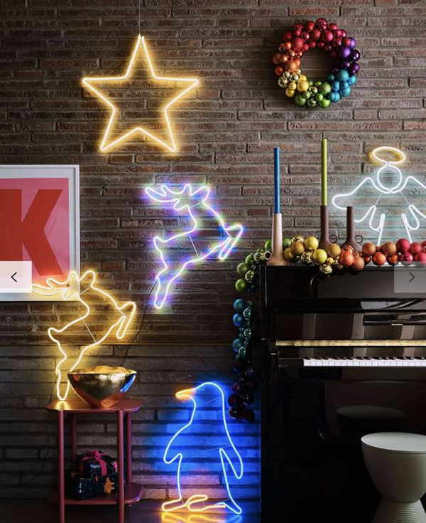 awesome-neon-christmas-lighting-ideas