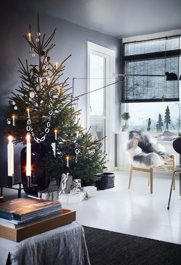 black-and-white-christmas-interior-design