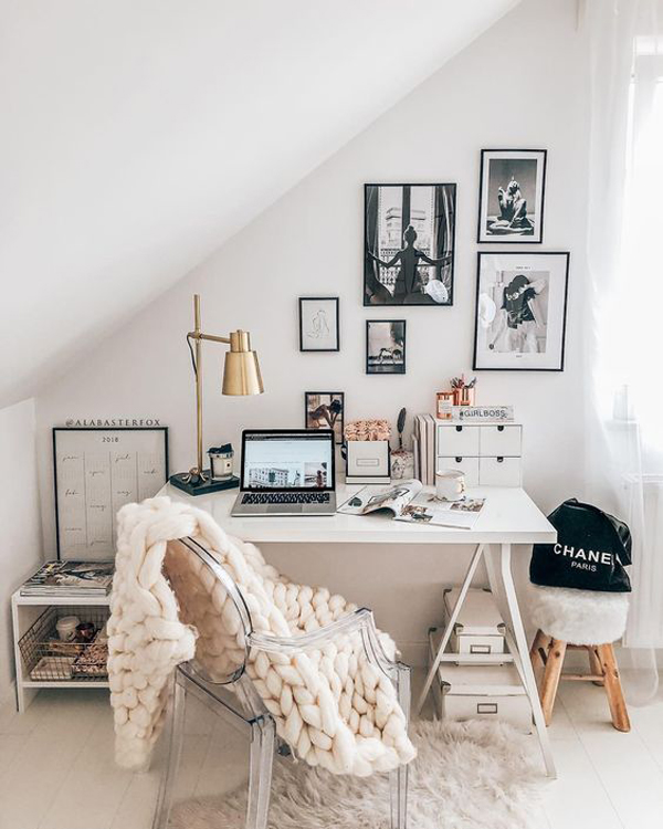 under-stair-winter-workspace-design