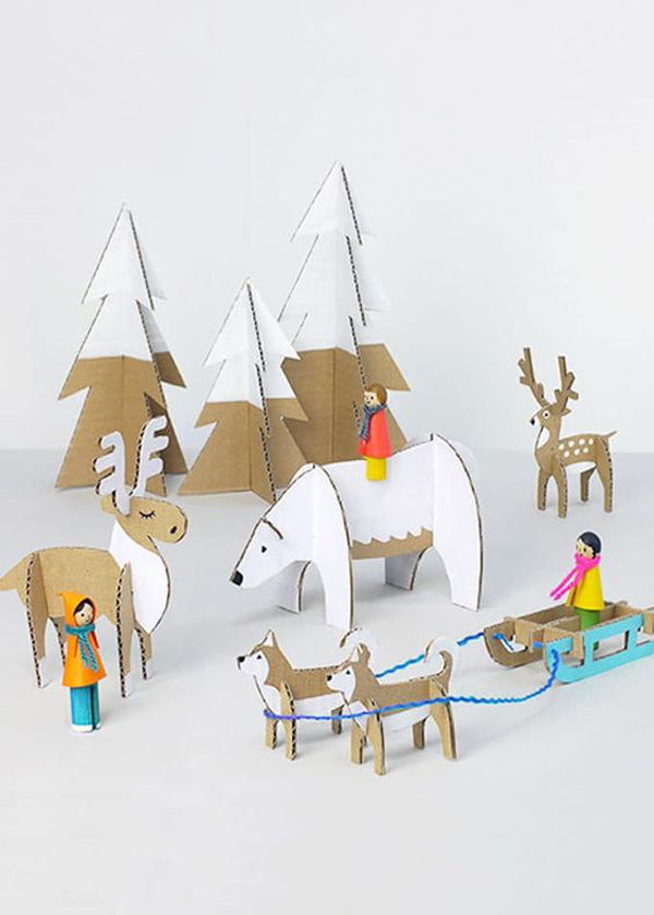 winter-wonderland-animal-scene-made-from-cardboard