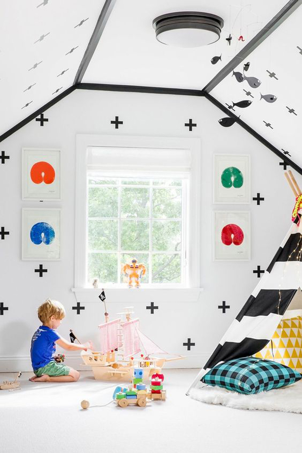 fun-and-colorful-kid-playroom-decor