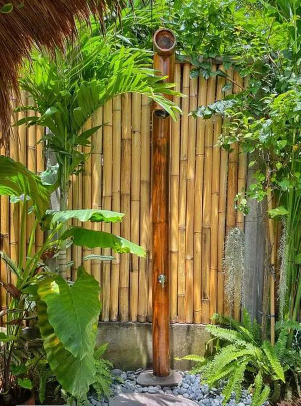 outdoor-tropical-showers-with-bamboo-layers