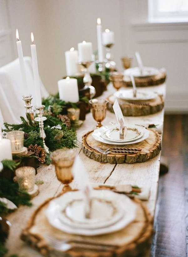 rustic-christmas-table-settings-with-wood-elements