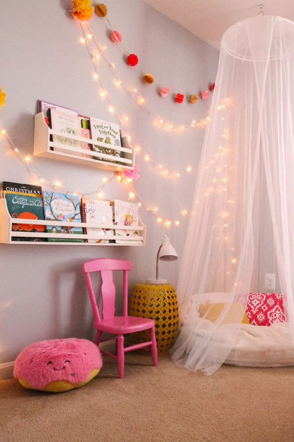 simple-kids-reading-nook-with-tent-and-fairy-light