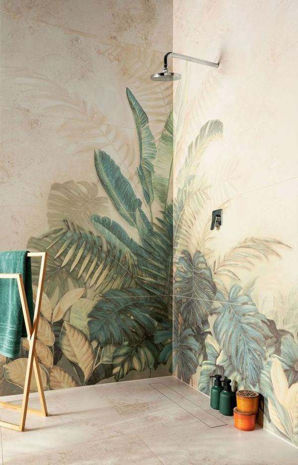 small-shower-bathrooms-with-tropical-wallpaper