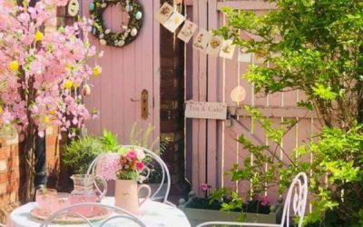 cute-pink-garden-decor-ideas