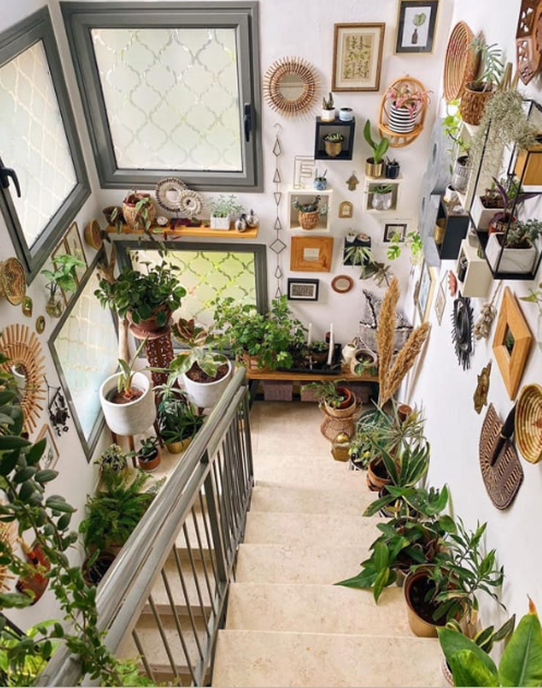 indoor-staircase-plants-ideas