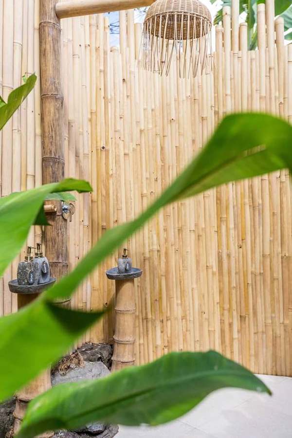 aesthetic-outdoor-bamboo-shower-ideas