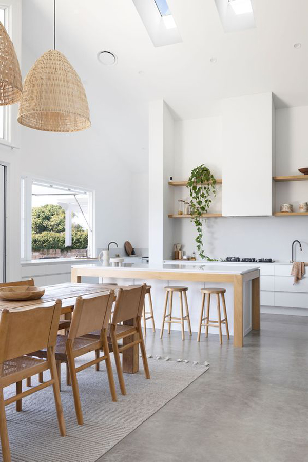 australian-coastal-kitchen-decor-with-wood-accents