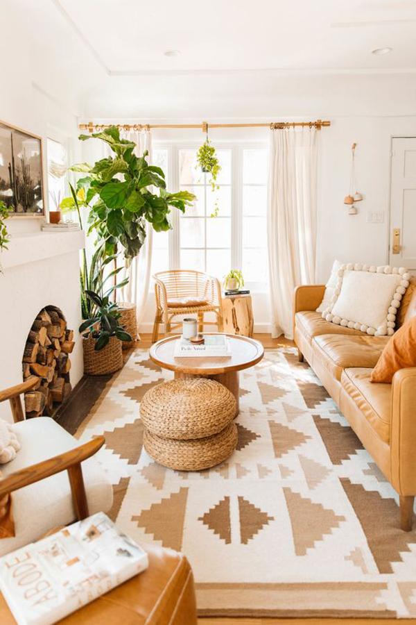 boho-chic-living-room-rug-decor