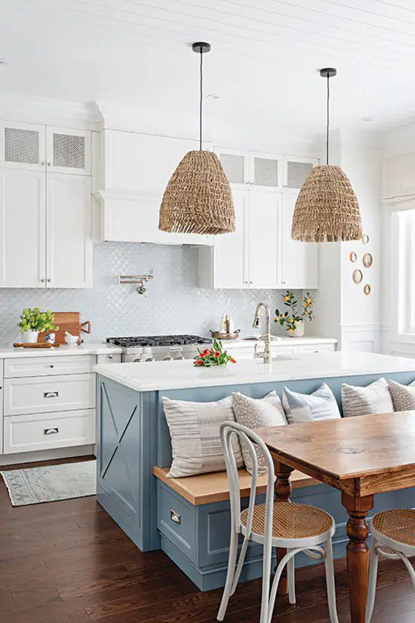 coastal-cottage-kitchen-design