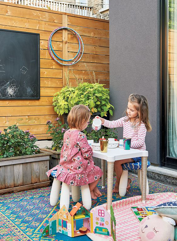 fun-indoor-outdoor-kid-table-design