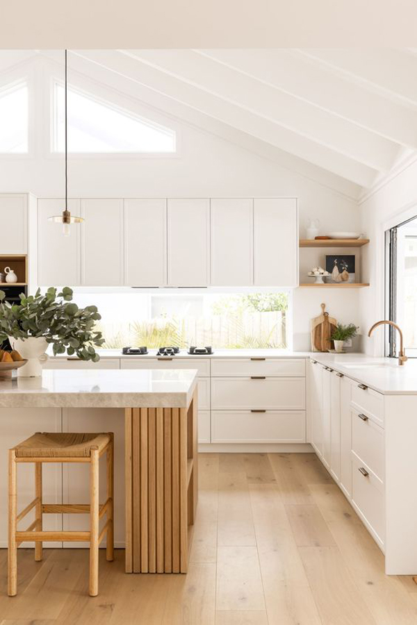 minimalist-coastal-inspired-kitchen-design