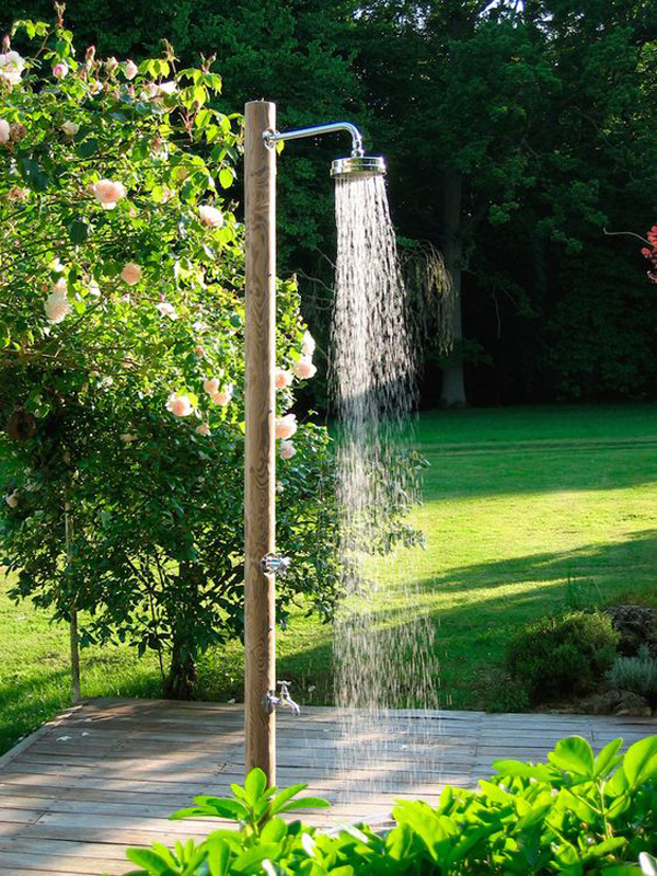 modern-outdoor-bamboo-shower-design