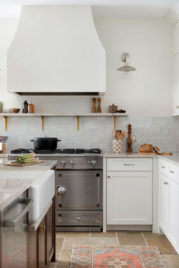 23 Trendy And Functional Cooker Hood Ideas In The Kitchen