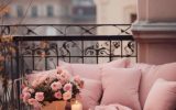 most romantic balcony decor for autumn