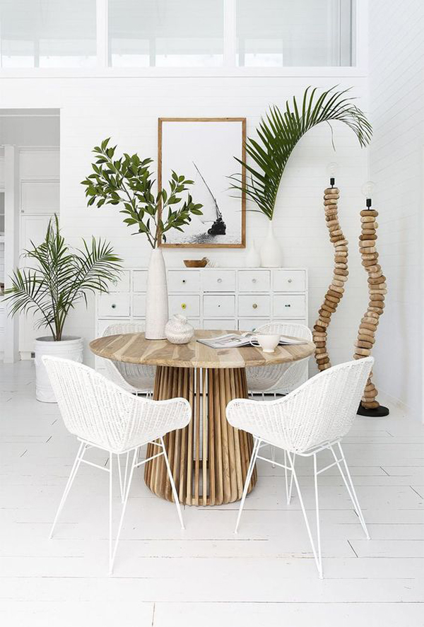 smal and minimalist dining table with tropical style